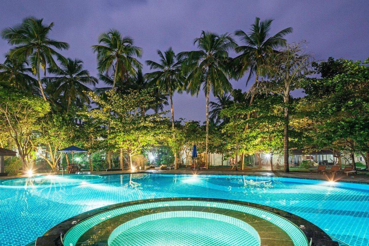 Siddhalepa Ayurveda Resort - All Meals, Ayurveda Treatment And Yoga Ваддува Экстерьер фото