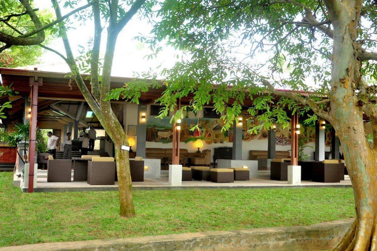 Siddhalepa Ayurveda Resort - All Meals, Ayurveda Treatment And Yoga Ваддува Экстерьер фото
